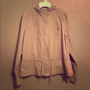 Light pick jacket.